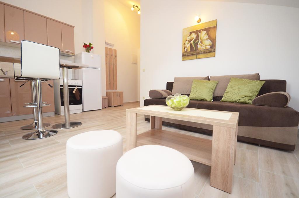 Apartmani Mizdrak Kotor Exterior foto